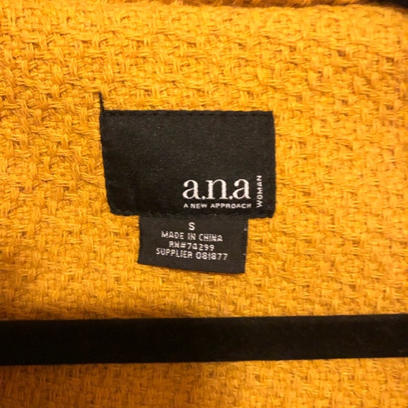 NWT mustard coat ❤️🧥❤️ - Picture 7 of 8